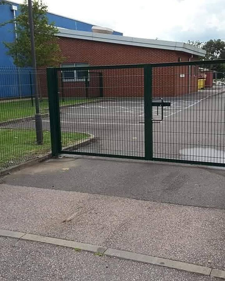 Security Fencing by Fencing 4U