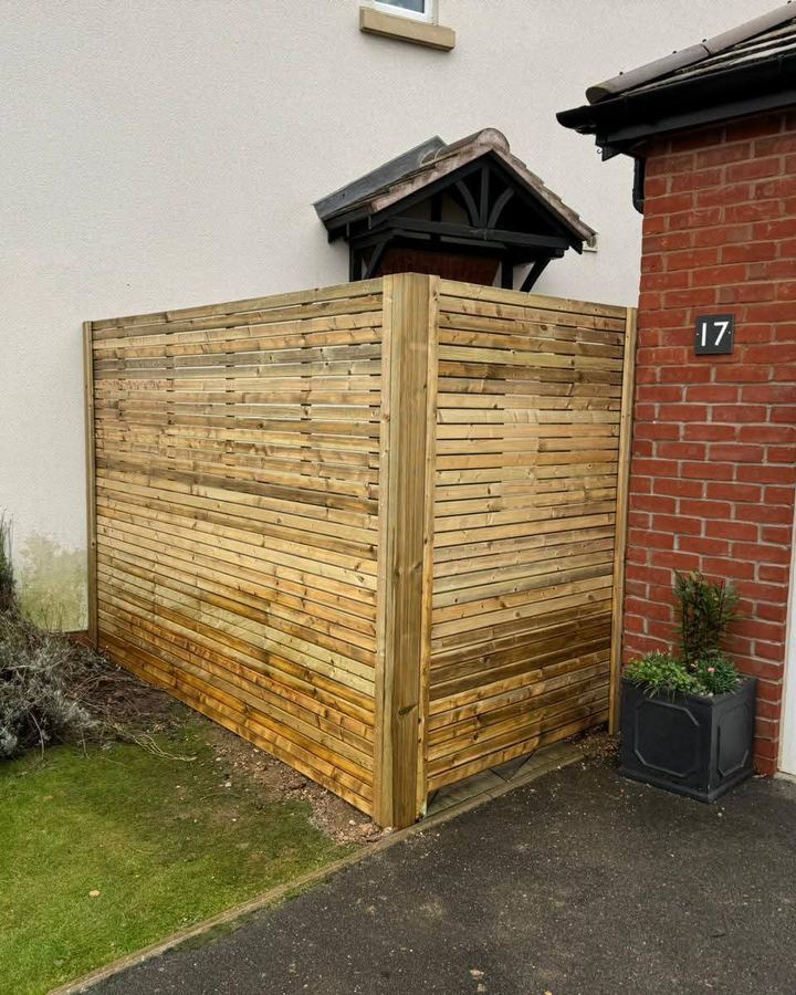 Slatted Fencing by Fencing 4U